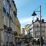 Διαμέρισμα Luxurious In The Center Of *